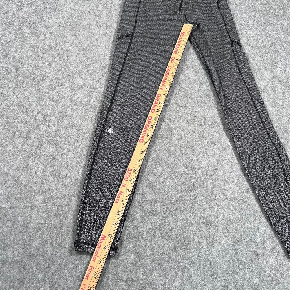 Lululemon‎ Athletic Teeny Tooth White Black Speed Up 28" Tights Women's Size 6 - Picture 8 of 8
